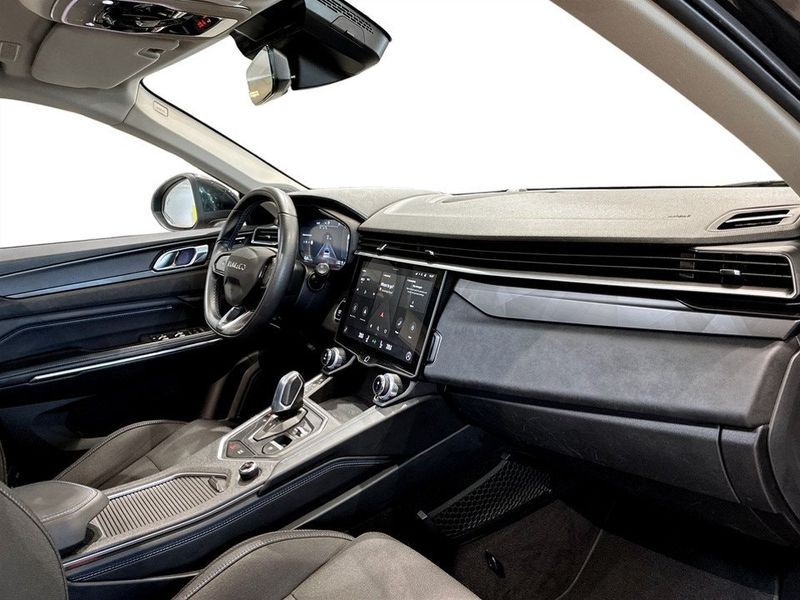 Lynk & Co 01 bild 24