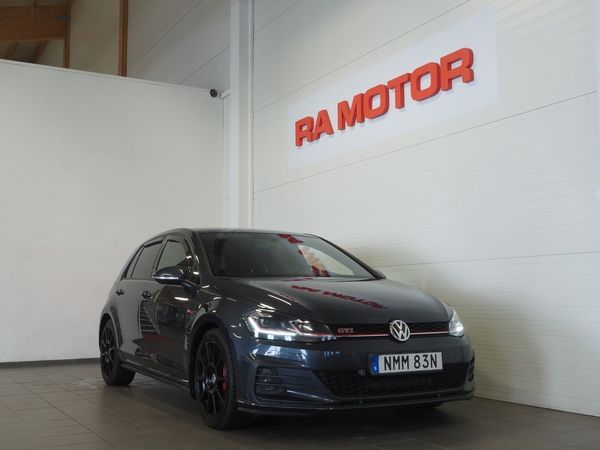 Volkswagen Golf GTI Performance 2.0 245hk DSG M-Värm Kamera Sportavgas - 2020