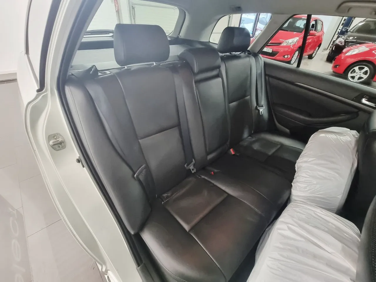 Vehicle image 20