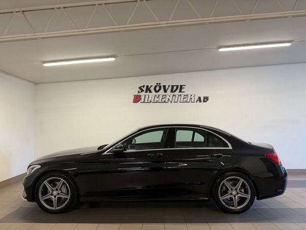 Mercedes C220 AMG/Automat/Nyservad/Dragkrok/Kamera/Skinn/El-Stol - 2016