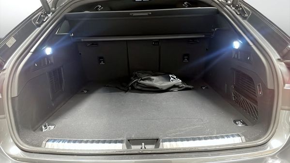 Audi A5 Avant e-hybrid quattro 299HK S-line | Drag B&O - 2026