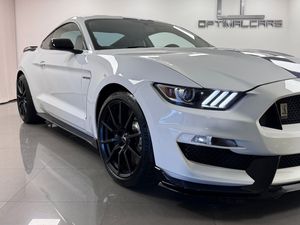 Ford Mustang bild 2