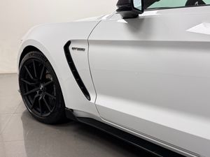 Ford Mustang bild 13