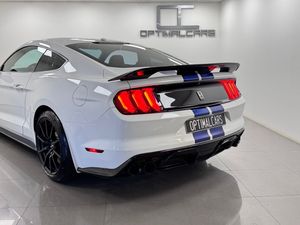 Ford Mustang bild 22