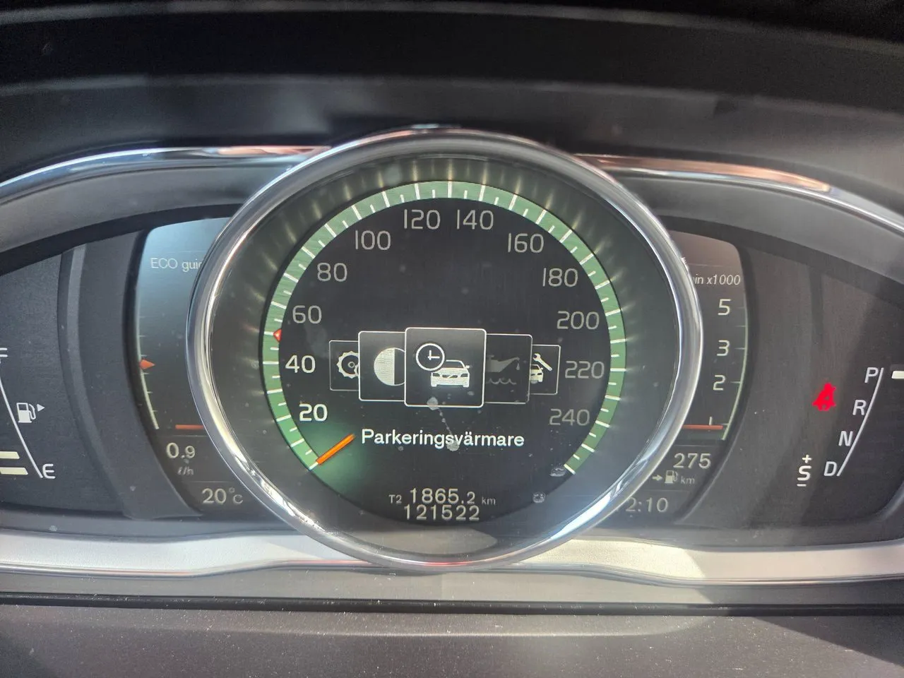 Vehicle image 18