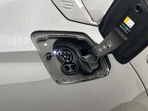 BMW i5 bild 38