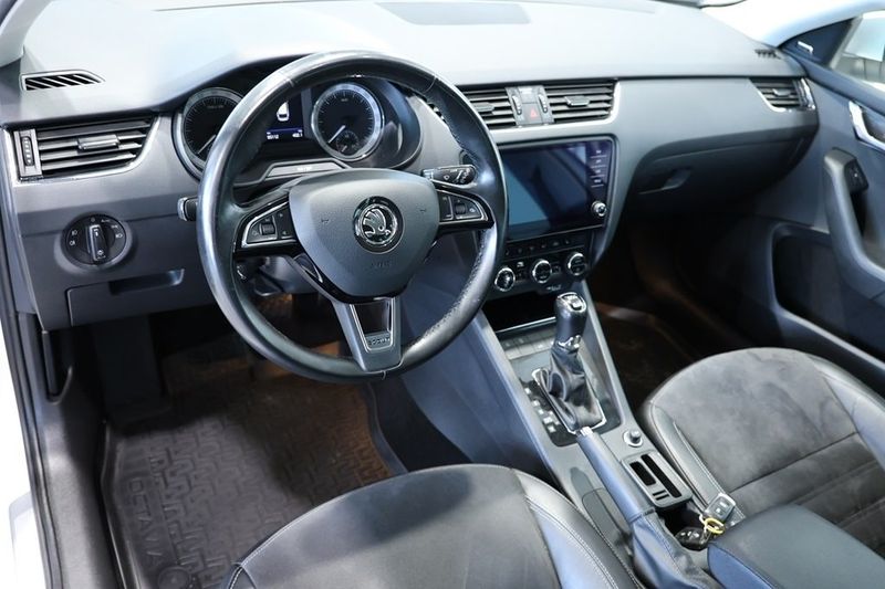 Skoda Octavia bild 4