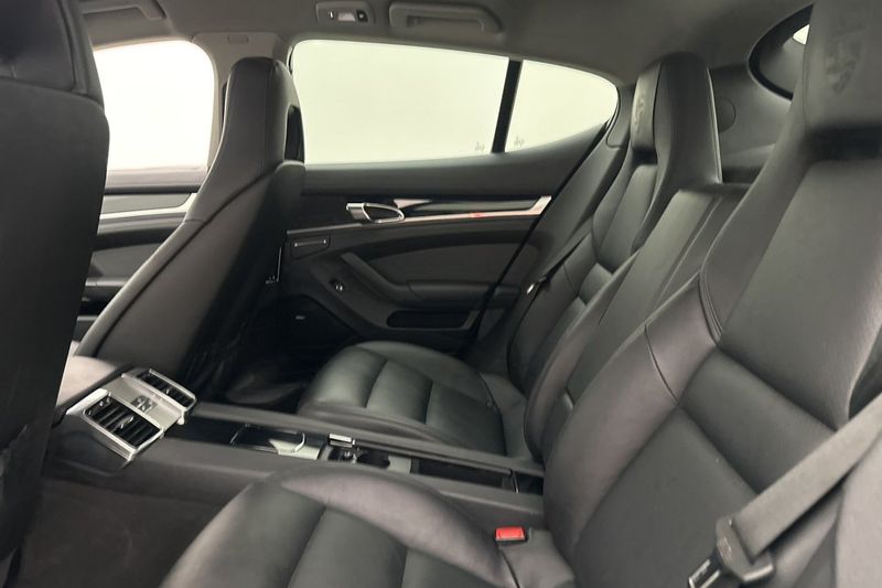 Porsche Panamera bild 29