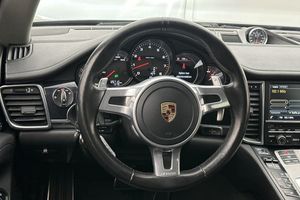 Porsche Panamera bild 14