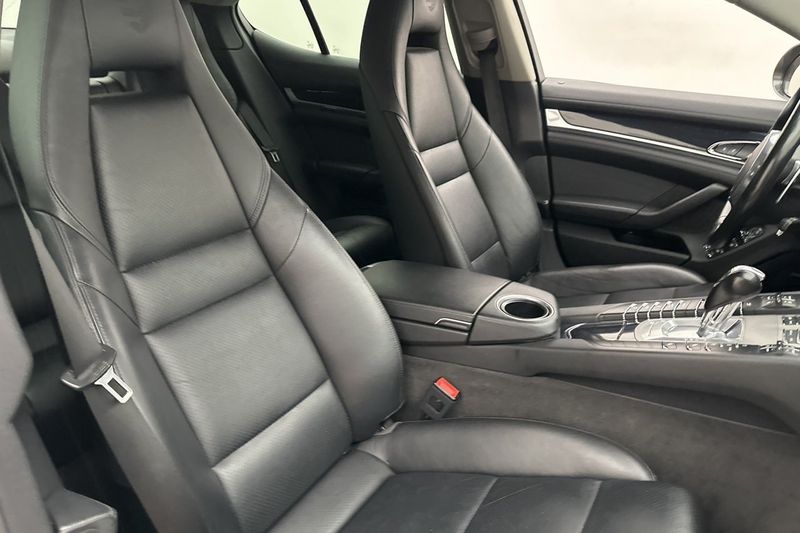Porsche Panamera bild 26
