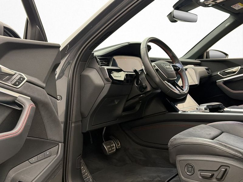 Audi Q8 e-tron bild 11