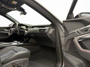 Audi Q8 e-tron bild 28