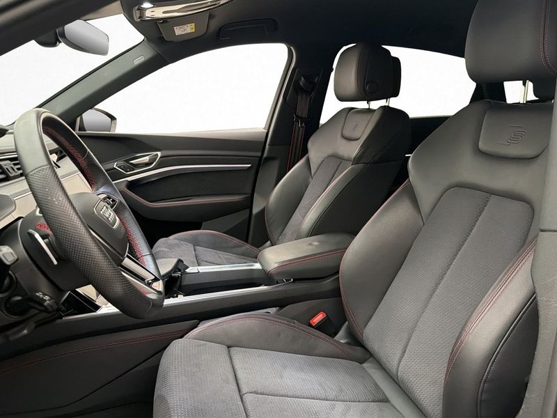 Audi Q8 e-tron bild 12