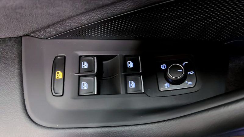 Volkswagen Passat bild 18