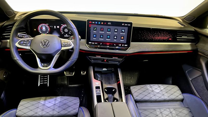 Volkswagen Passat bild 11