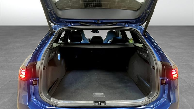 Volkswagen Passat bild 13
