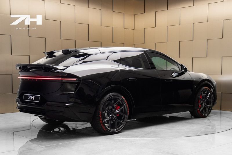 Lotus Eletre bild 5