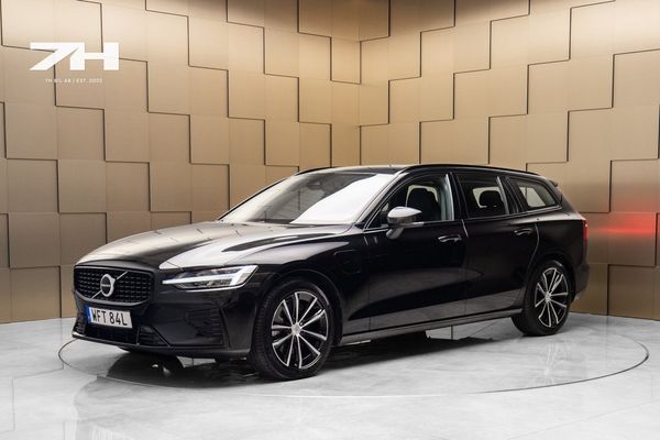 Volvo V60 Recharge T6 AWD / Dragkrok / Backkamera / Adap.Farth - 2024