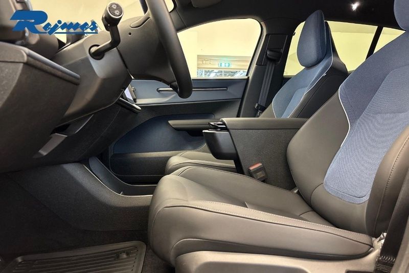 Volvo EX30 bild 6