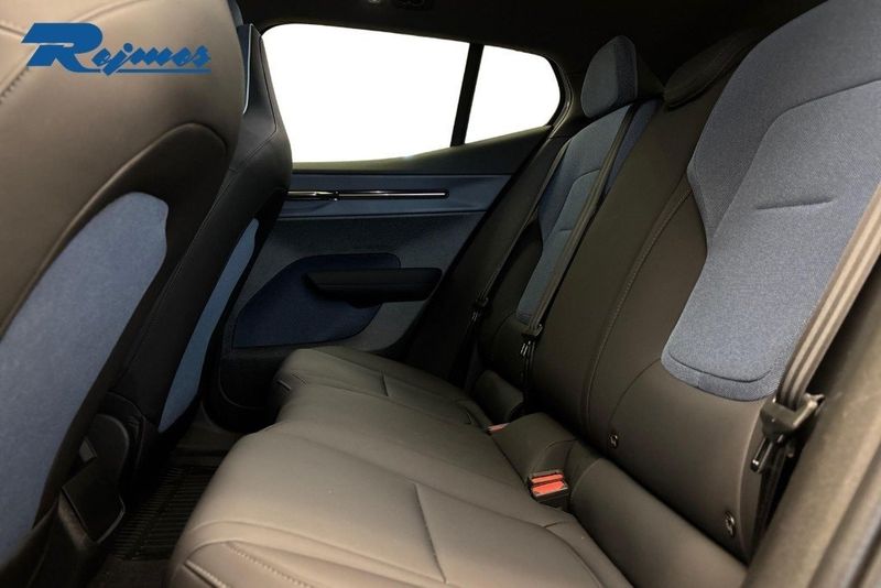 Volvo EX30 bild 5