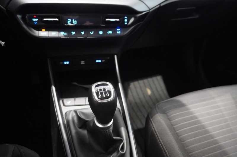 Hyundai i20 bild 10