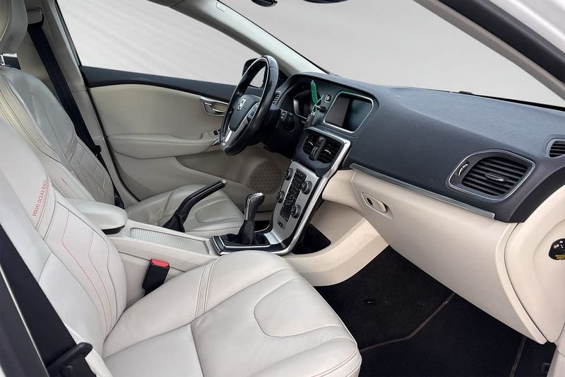 Volvo V40 bild 11