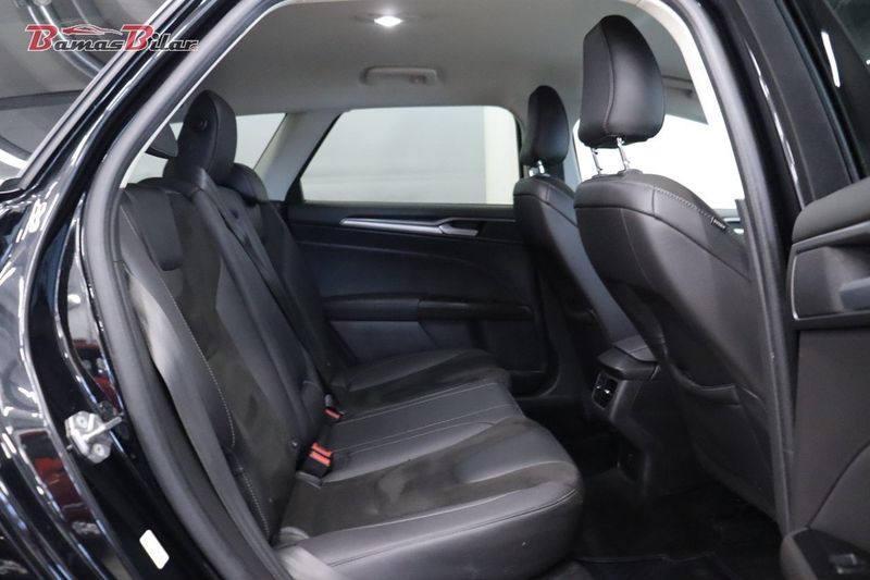 Ford Mondeo bild 19