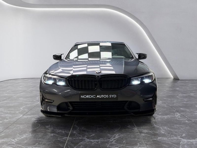 BMW 330 bild 9