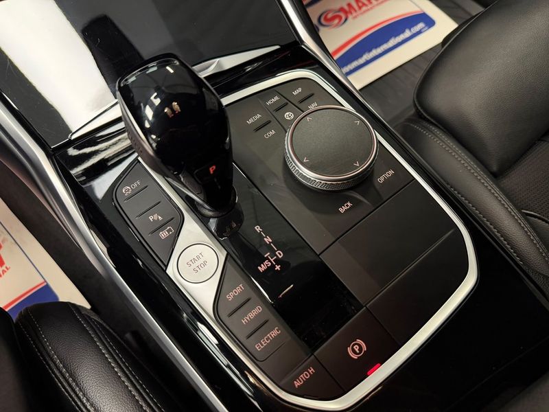 BMW 330 bild 17