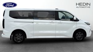 Ford Tourneo Custom bild 6