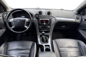 Ford Mondeo bild 6