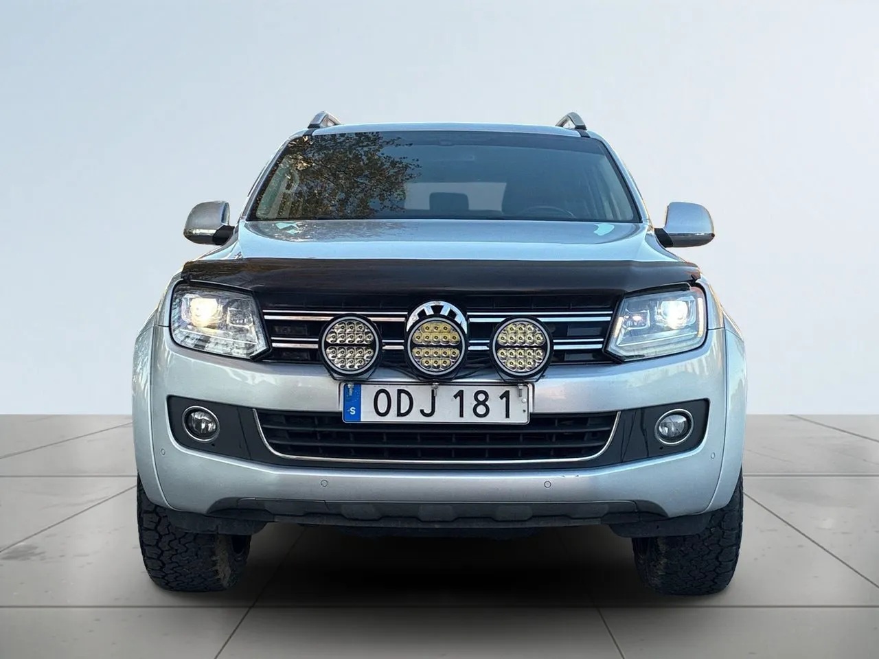 Vehicle image 1
