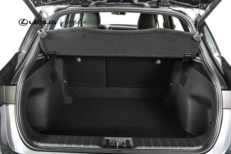 Lexus LBX bild 9