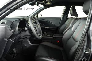 Lexus LBX bild 6