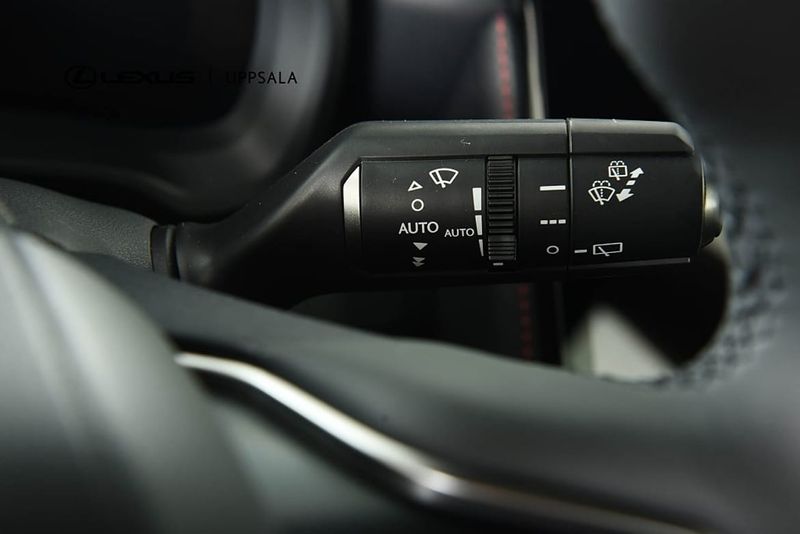 Lexus LBX bild 12