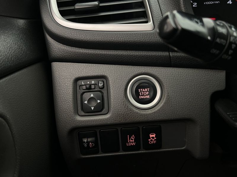 Mitsubishi L200 bild 13