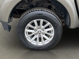 Mitsubishi L200 bild 34