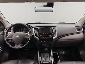 Mitsubishi L200 bild 16