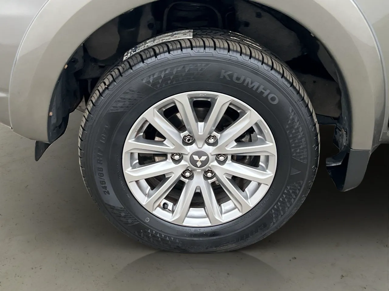 Vehicle image 31