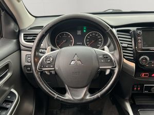 Mitsubishi L200 bild 17