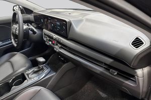 Kia K4 bild 17