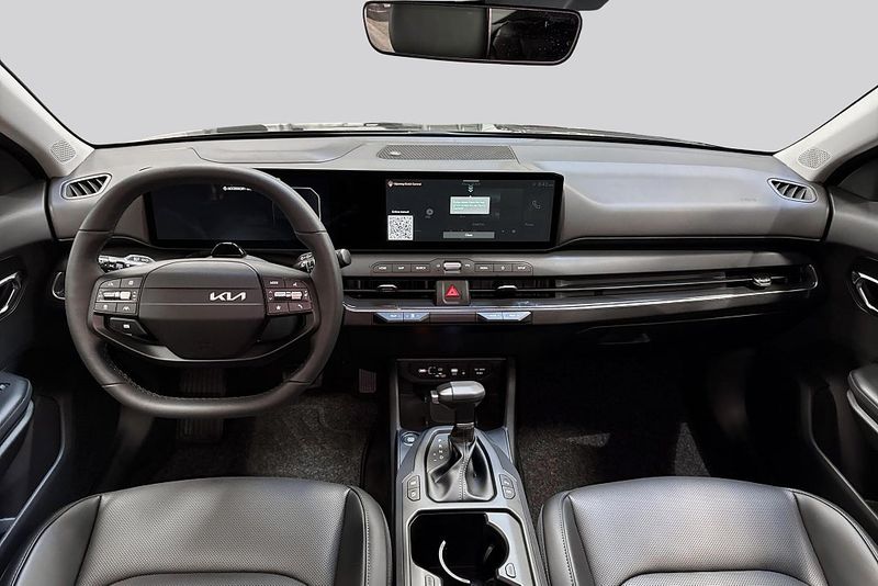 Kia K4 bild 7