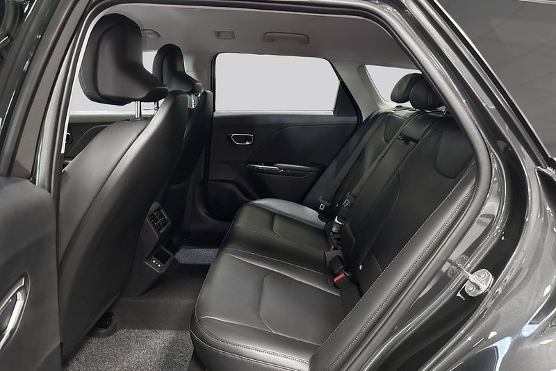 Kia K4 bild 18