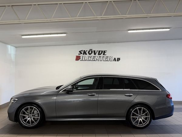Mercedes E220 d AMG Premium/Drag/360° Kamera/GPS/Widescreen/Keyle - 2022
