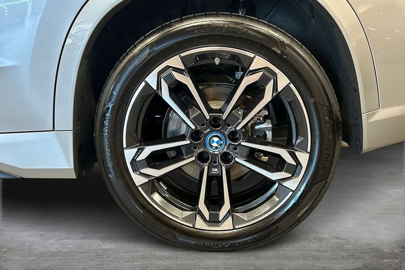 BMW X1 bild 14