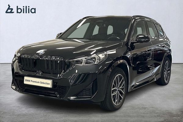 BMW X1 iX1 xDrive30 xDrive 30 M-Sport | H&K | Drag | Stol m minne | 18" - 2023