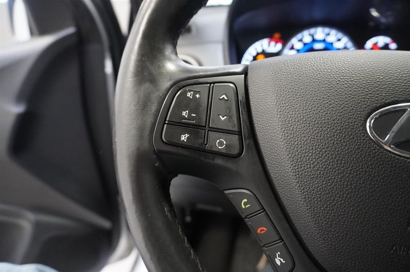 Hyundai i10 bild 7