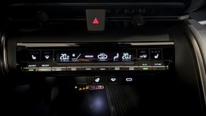 Toyota C-HR bild 12