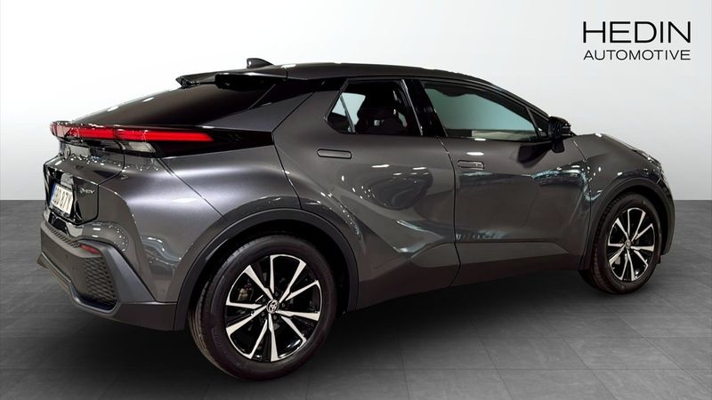 Toyota C-HR bild 2