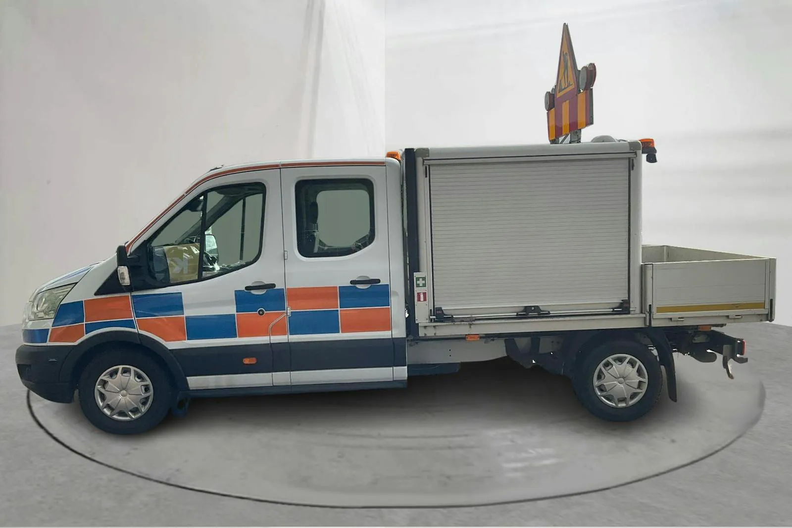 Vehicle image 1
